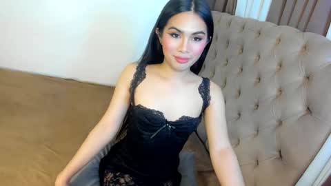 belle_davies online show from 03.18.26