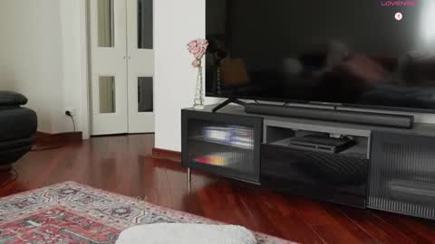 Snapshot of bellebabyboo chatting on 04.13.26 BELLE online show from 04.13.26