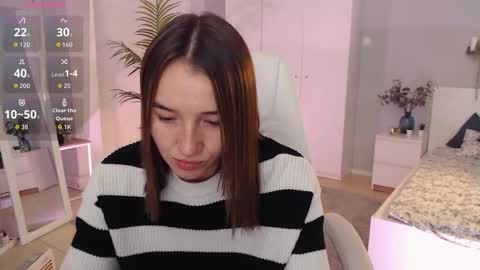 Bella online show from 09.22.25