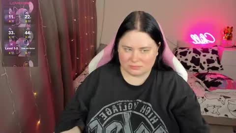 LinaBoo online show from 02.13.26