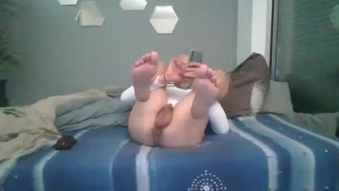 Snapshot of benbare13 chatting on 02.05.25 benbare13 online show from 02.05.25