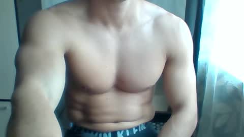 Snapshot of beniamain chatting on 10.05.25 Alan online show from 10.05.25