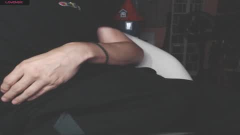 benijamin online show from 09.10.25