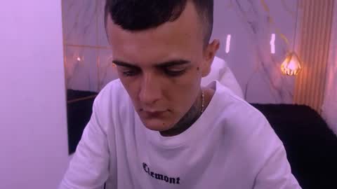 Snapshot of benjamin_anthony chatting on 02.17.26 benjamin_anthony online show from 02.17.26