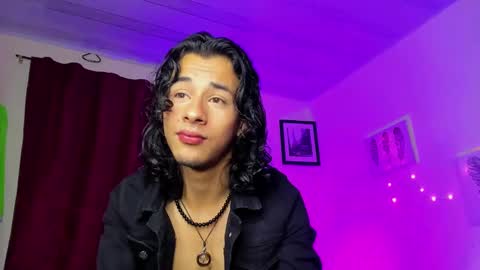 benjamin_fiore online show from 12.04.24