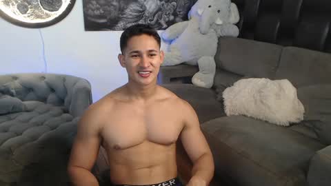 Snapshot of benjamincooperk1 chatting on 04.10.26 benjamincooperk online show from 04.10.26