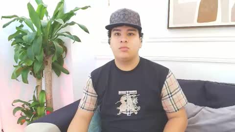Snapshot of bennett_alejoo chatting on 10.21.25 bennett_alejoo online show from 10.21.25