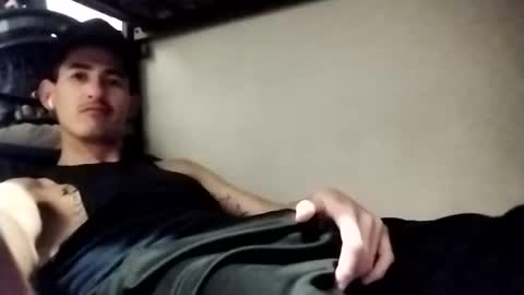 Snapshot of bennivanni chatting on 02.05.25 bennivanni online show from 02.05.25