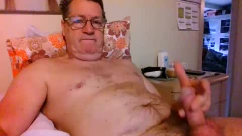 Snapshot of bennybutterfly007 chatting on 05.13.26 bennybutterfly007 online show from 05.13.26