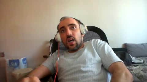 Snapshot of bentish chatting on 12.05.24 bentish online show from 12.05.24