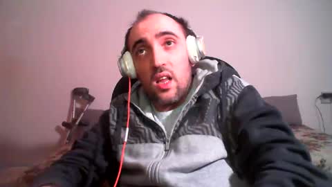 Snapshot of bentish chatting on 12.18.24 bentish online show from 12.18.24