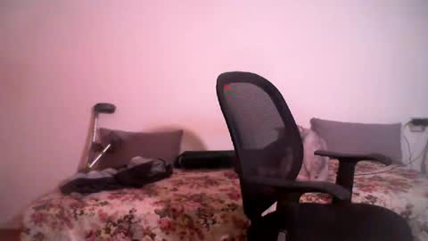 Snapshot of bentish chatting on 12.31.24 bentish online show from 12.31.24