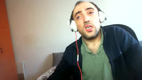 Snapshot of bentish chatting on 01.23.25 bentish online show from 01.23.25