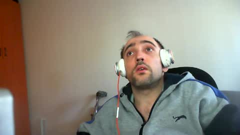 Snapshot of bentish chatting on 01.27.25 bentish online show from 01.27.25