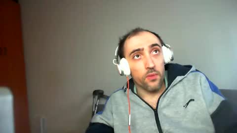 Snapshot of bentish chatting on 01.27.25 bentish online show from 01.27.25