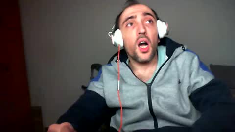 Snapshot of bentish chatting on 01.28.25 bentish online show from 01.28.25