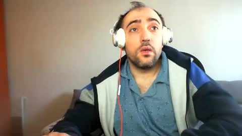 Snapshot of bentish chatting on 01.30.25 bentish online show from 01.30.25