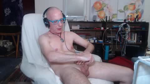 Snapshot of bentkokus chatting on 01.14.26 Bent online show from 01.14.26
