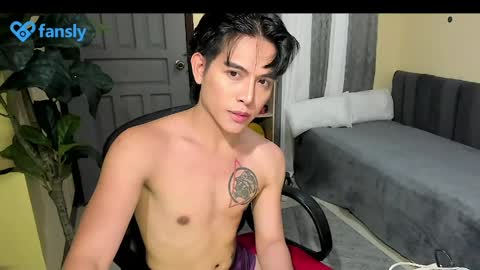 Snapshot of bentlyfuck chatting on 05.01.26 bentlyfuck online show from 05.01.26