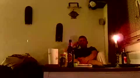 Benutzmich0800 online show from 09.10.25