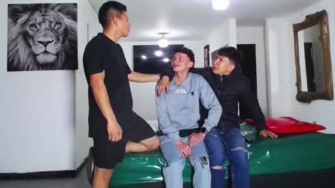 benz boys online show from 09.18.25