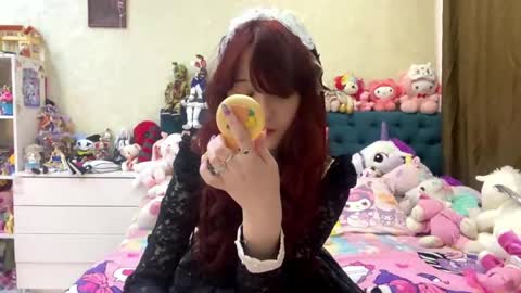 Eva  online show from 05.11.26