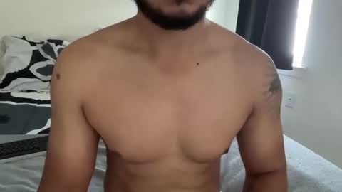 Snapshot of berriess_ chatting on 09.24.25 berriess_ online show from 09.24.25