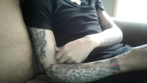 Snapshot of bertdollaz757 chatting on 03.03.26 ToxicPipe757 online show from 03.03.26