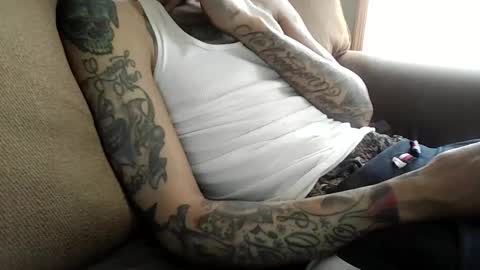 Snapshot of bertdollaz757 chatting on 03.17.26 ToxicPipe757 online show from 03.17.26