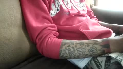 Snapshot of bertdollaz757 chatting on 03.29.26 ToxicPipe757 online show from 03.29.26
