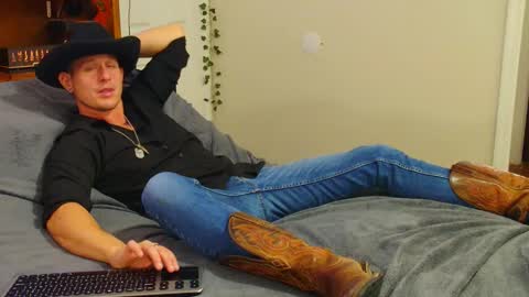 twitter zack1fisher online show from 12.21.25