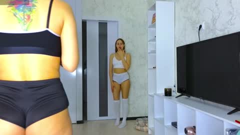 Snapshot of bestgirls2021 chatting on 02.07.25 Hellen and Natali online show from 02.07.25