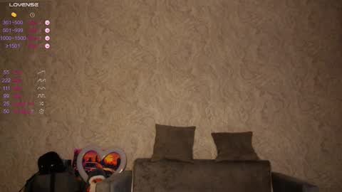 Emely online show from 09.20.25