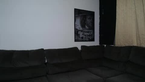 Snapshot of bestmuscle chatting on 11.08.25 bestmuscle online show from 11.08.25