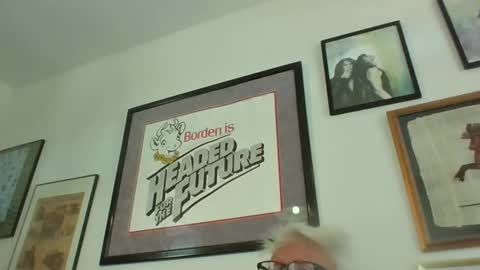 Snapshot of bestshot1951 chatting on 04.27.26 bestshot1951 online show from 04.27.26