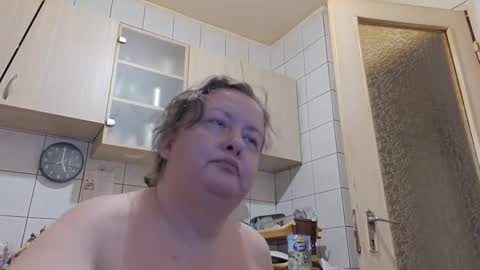 bethnorth online show from 09.24.25