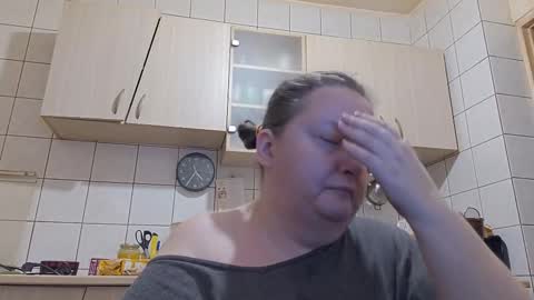 bethnorth online show from 12.18.25