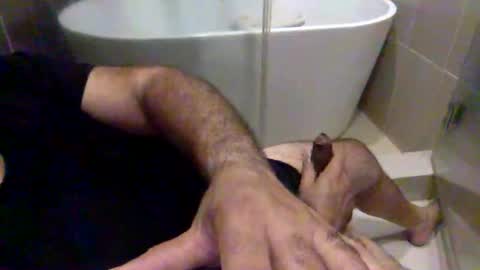 Snapshot of betoooox chatting on 05.01.26 Virtual Gentleman online show from 05.01.26