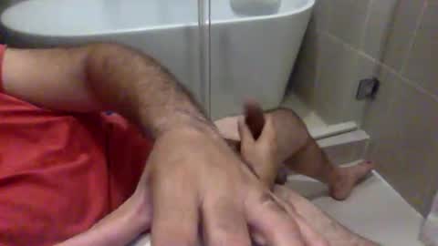 Snapshot of betoooox chatting on 05.18.26 Virtual Gentleman online show from 05.18.26