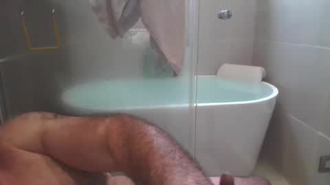 Snapshot of betoooox chatting on 07.20.26 Virtual Gentleman online show from 07.20.26