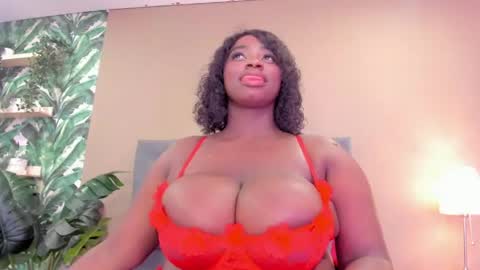 Snapshot of betsybennet chatting on 05.23.26 BETSY online show from 05.23.26