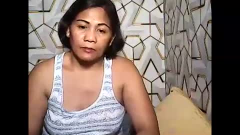 Snapshot of betty_83 chatting on 02.15.26 betty_83 online show from 02.15.26