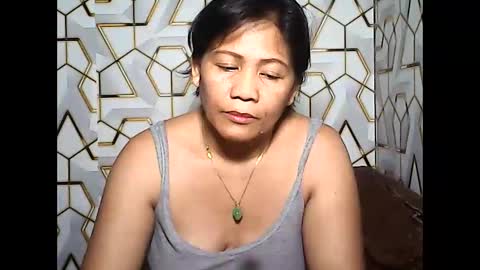 Snapshot of betty_83 chatting on 03.27.26 betty_83 online show from 03.27.26
