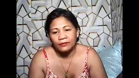 Snapshot of betty_83 chatting on 04.11.26 betty_83 online show from 04.11.26