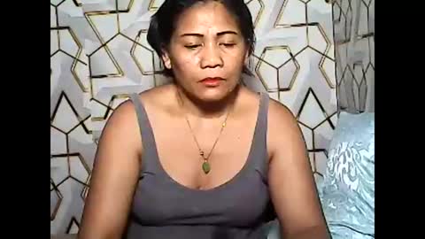 Snapshot of betty_83 chatting on 04.23.26 betty_83 online show from 04.23.26