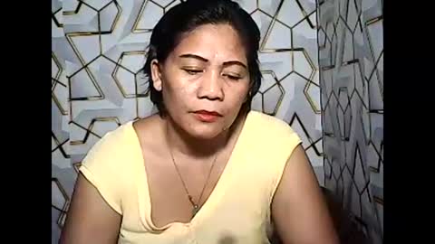 Snapshot of betty_83 chatting on 05.08.26 betty_83 online show from 05.08.26