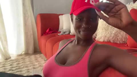 Snapshot of betty_fire_ chatting on 05.10.26 Adah online show from 05.10.26