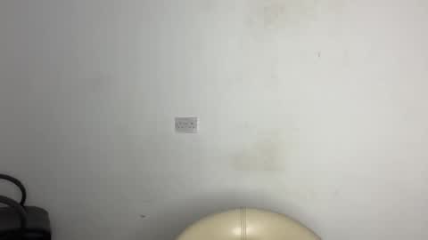 Snapshot of betty_fire_ chatting on 05.20.26 Adah online show from 05.20.26