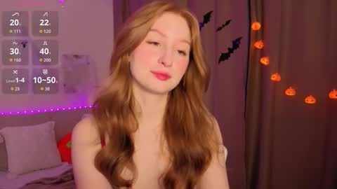 Snapshot of betty_twilight chatting on 10.29.25 bettyyy online show from 10.29.25