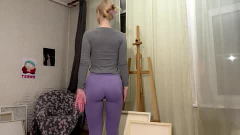 Snapshot of bettymorante chatting on 02.22.26 Hinata online show from 02.22.26